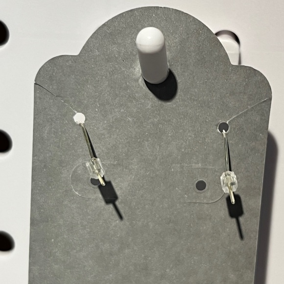 (2/$30) Handmade Festive Earrings - Picture 3 of 3